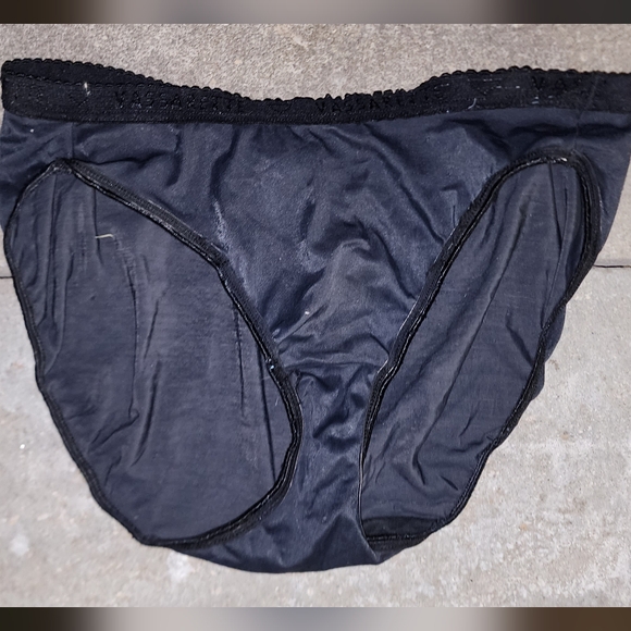 Lace Undies Set of 5 + FREE Black Pair! - Picture 8 of 9